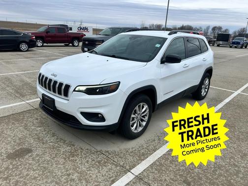 Bright White Clearcoat 2022 Jeep Cherokee Latitude Lux