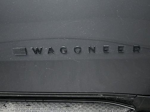 2024 Jeep Wagoneer Series II Carbide 4x4