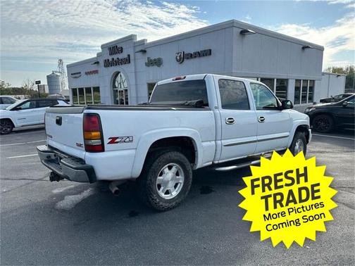 2004 GMC Sierra 1500 SLE Crew Cab