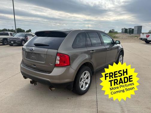 Mineral Gray Metallic 2014 Ford Edge SEL