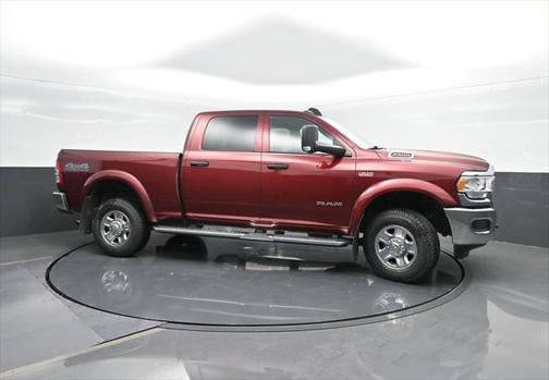 2022 RAM 2500 Tradesman Crew Cab 4x4 6'4' Box