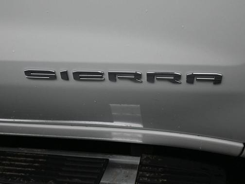 2022 GMC Sierra 1500 SLE