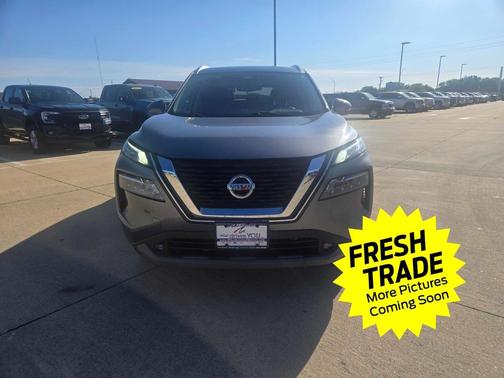 Gun Metallic 2021 Nissan Rogue SL