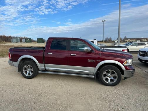 2017 RAM 1500 Laramie