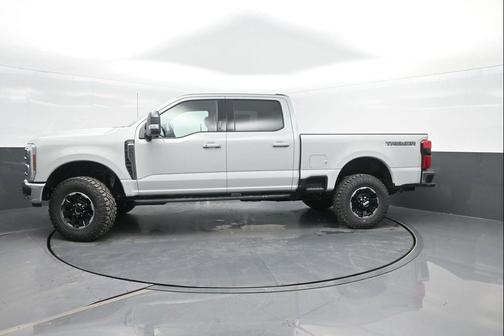 Avalanche 2026 Ford F-250 Lariat