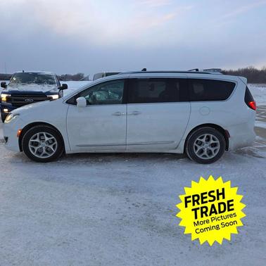 2018 Chrysler Pacifica Touring-L Plus