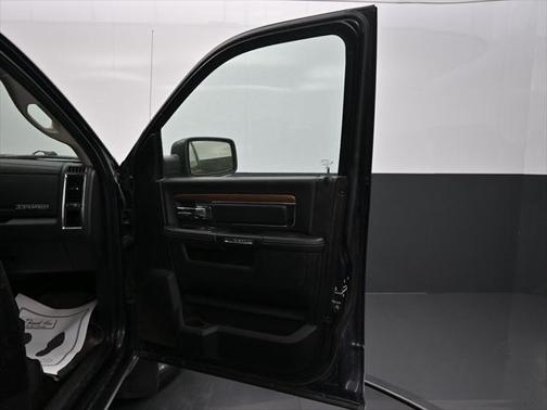 2015 RAM 1500 Laramie