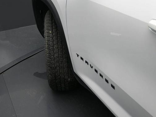 2025 Chevrolet Traverse AWD Z71