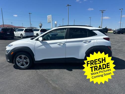Lunar White 2023 Hyundai KONA SEL
