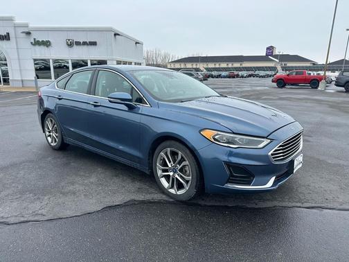 2019 Ford Fusion SEL