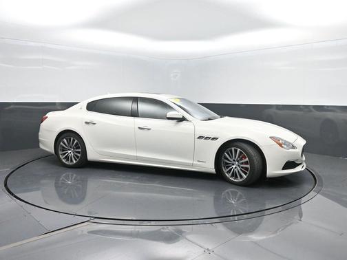 2017 Maserati Quattroporte S GranLusso