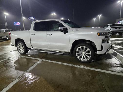 2019 Chevrolet Silverado 1500 High Country