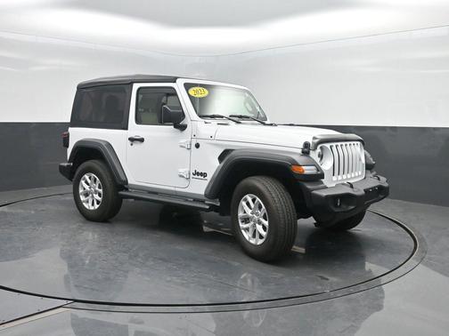 Bright White Clearcoat 2023 Jeep Wrangler Sport S