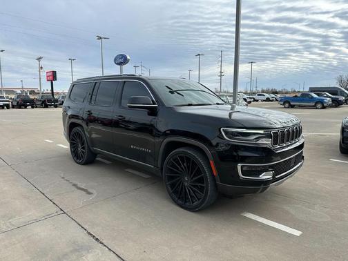 2022 Jeep Wagoneer Series III 4x4