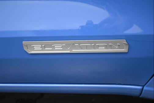 Rapids Metallic 2026 GMC Canyon Elevation