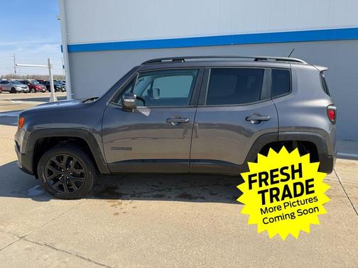 2017 Jeep Renegade Altitude