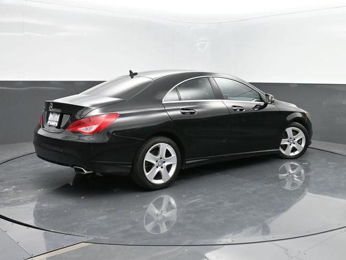 2016 Mercedes-Benz CLA-Class Base