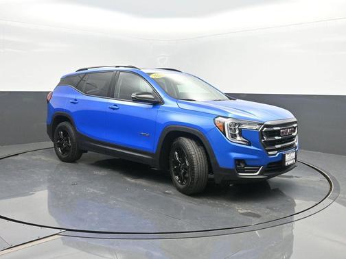 2024 GMC Terrain AWD AT4