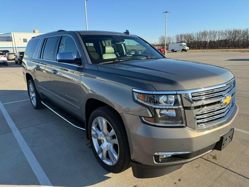 2017 Chevrolet Suburban Premier