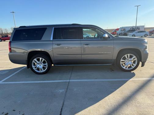 2017 Chevrolet Suburban Premier