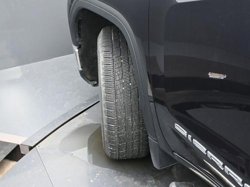 2022 GMC Sierra 1500 SLE