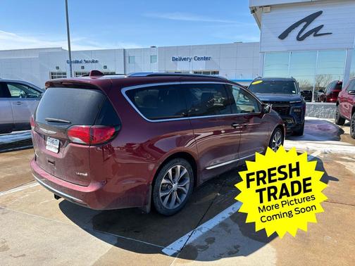 2020 Chrysler Pacifica Limited