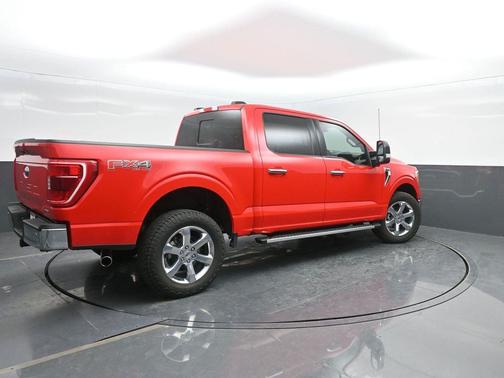 Race Red 2023 Ford F-150 XLT
