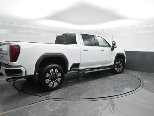 2024 GMC Sierra 2500 Denali