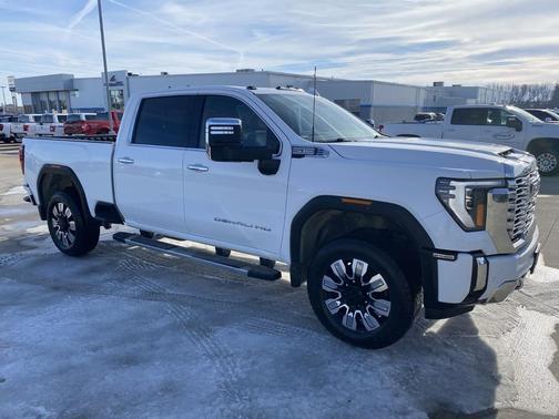 2024 GMC Sierra 2500 Denali
