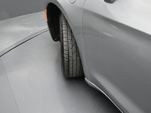 2021 Chrysler Pacifica Hybrid Touring L