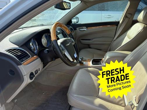 2012 Chrysler 300 Limited