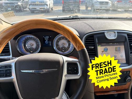 2012 Chrysler 300 Limited