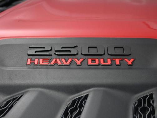 2021 RAM 2500 Laramie Crew Cab 4x4 6'4' Box