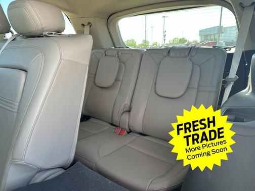 Pristine White Metallic Tri-Coat 2022 Lincoln Aviator Reserve AWD