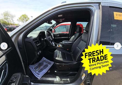 Sterling Metallic 2023 GMC Yukon SLT