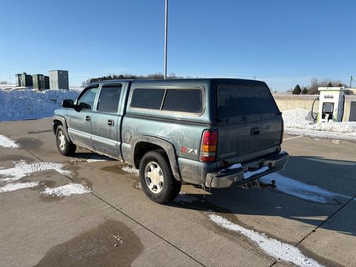 2006 GMC Sierra 1500 SL Crew Cab