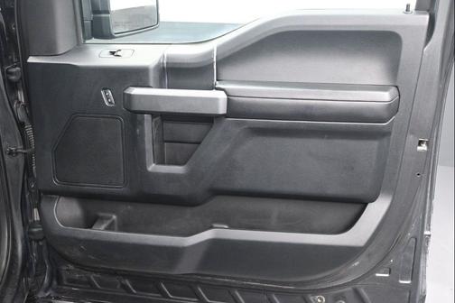 Magnetic 2018 Ford F-150 XLT