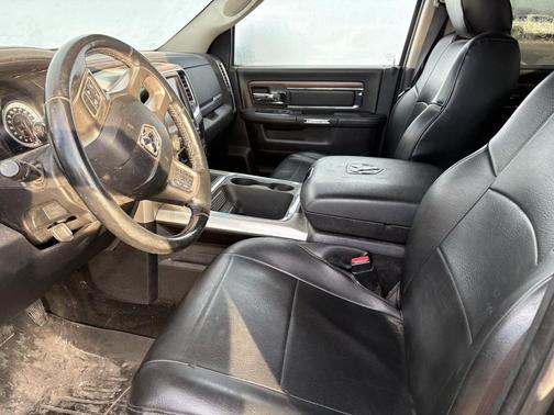 2016 RAM 2500 Laramie