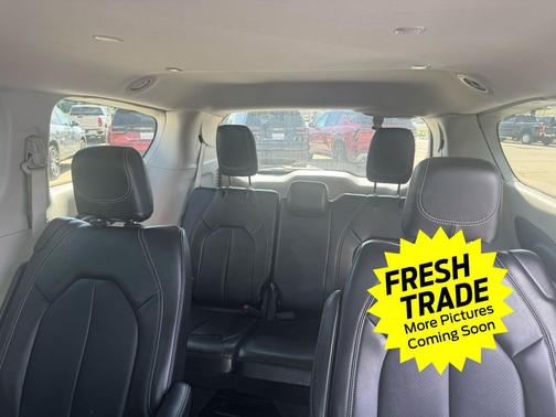 Silver Mist Clearcoat 2024 Chrysler Pacifica Touring L