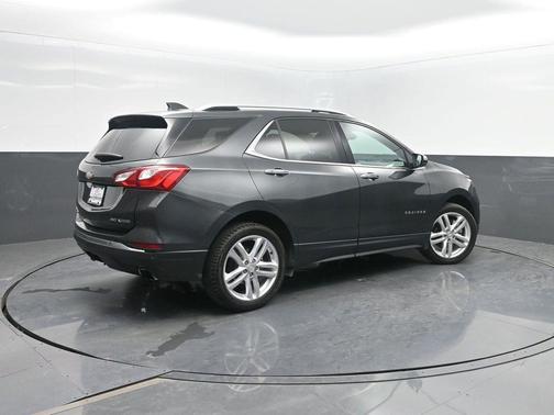 Nightfall Gray Metallic 2018 Chevrolet Equinox Premier w/2LZ