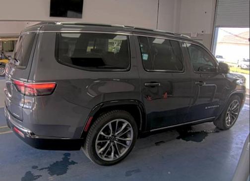 2022 Jeep Wagoneer Series III 4x4