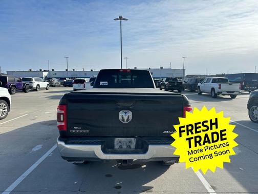 2021 RAM 2500 Big Horn Crew Cab 4x4 8' Box