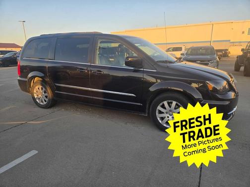 2013 Chrysler Town & Country Touring