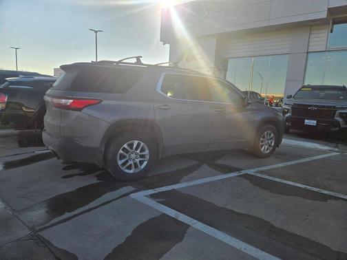 2019 Chevrolet Traverse LT Cloth