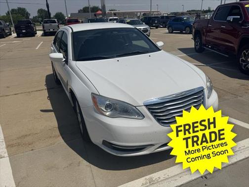 2012 Chrysler 200 Touring