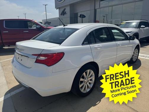 2012 Chrysler 200 Touring