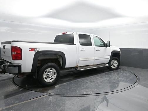 2009 Chevrolet Silverado 2500 LTZ Crew Cab