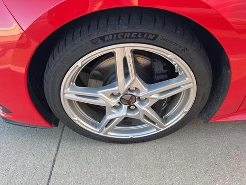 2020 Chevrolet Corvette Stingray w/1LT