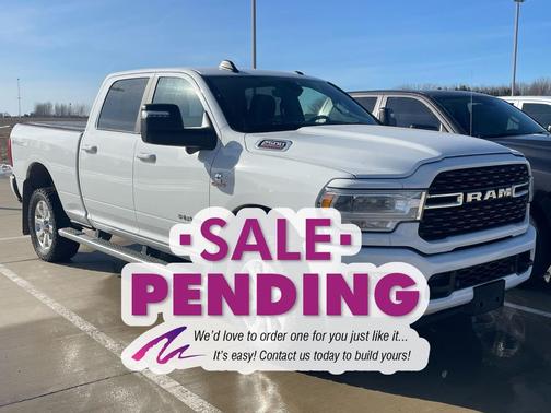 Bright White Clearcoat 2023 RAM 2500 Big Horn Crew Cab 4x4 6'4' Box