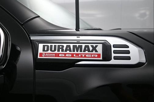Onyx Black 2025 GMC Sierra 2500 Denali